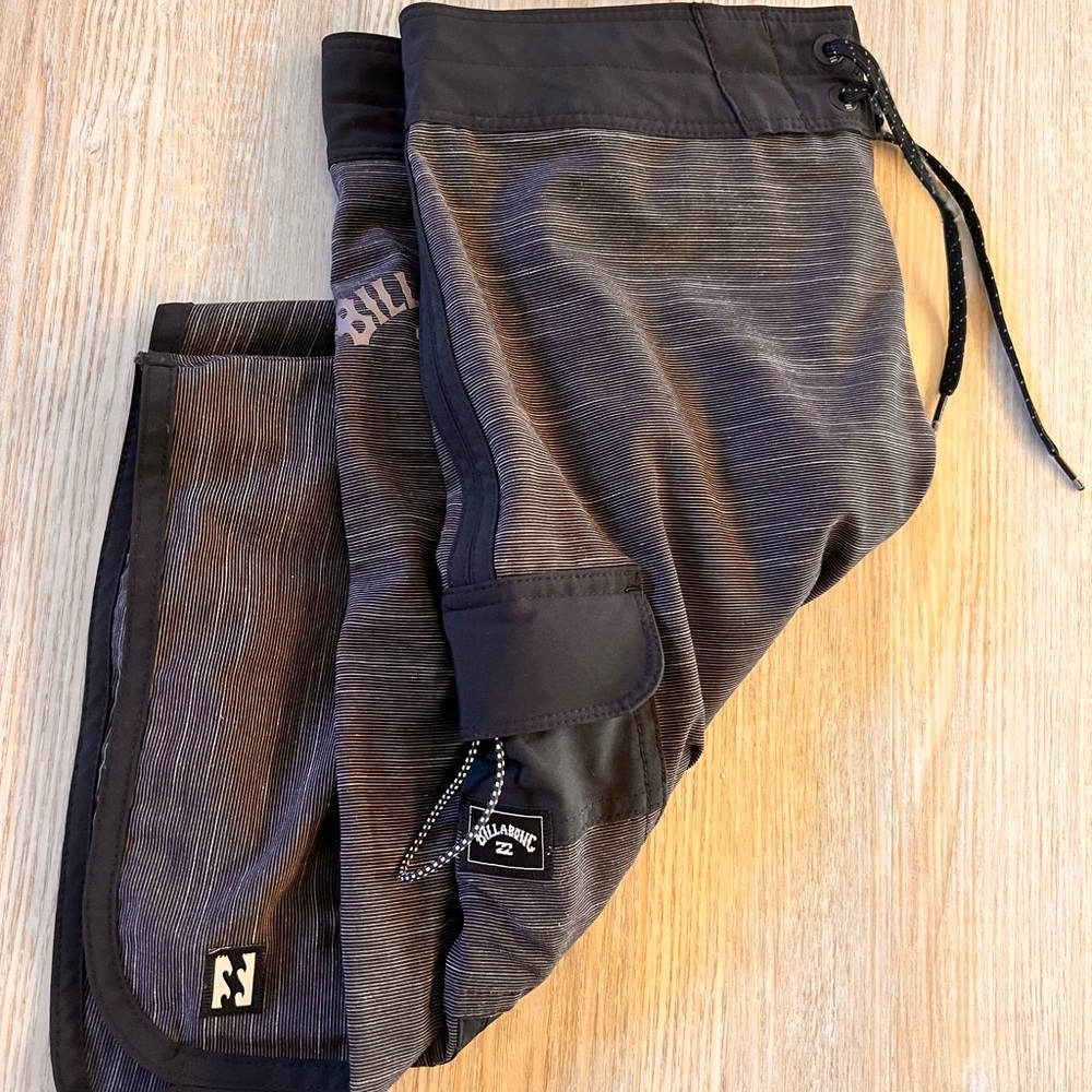Billabong Dark Gray quick dry black 29 1 pocket board shorts